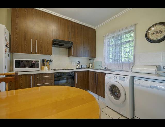 3 BEDROOM APARTMENT FOR SALE IN BROADACRES